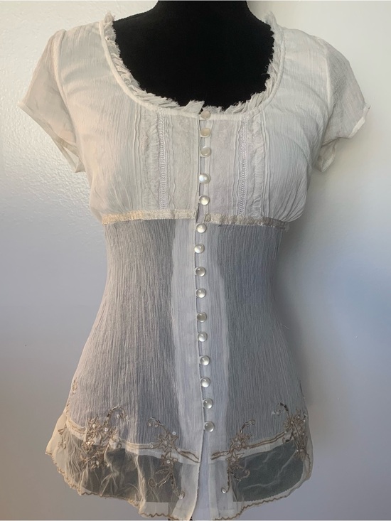 Oasis Tops - Oasis Two-Tone Ivory & Cream Button-Front Lace Trim Top